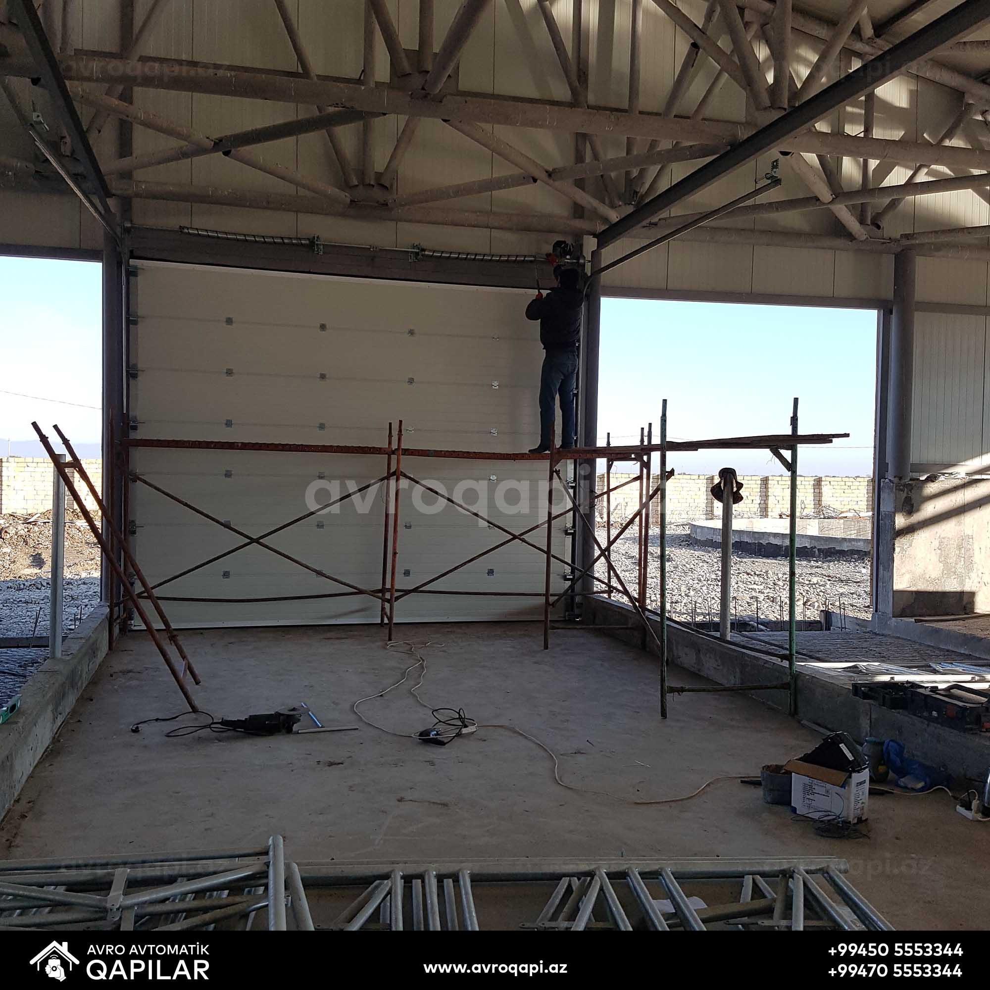 Ağsu Süd Zavodunda quraşdırdığımız Sənaye qapısı.